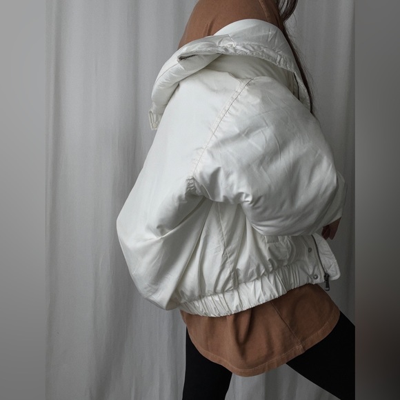 BROOKLYN QUILTED JACKET — In Lt Cream - Picture 10 of 11